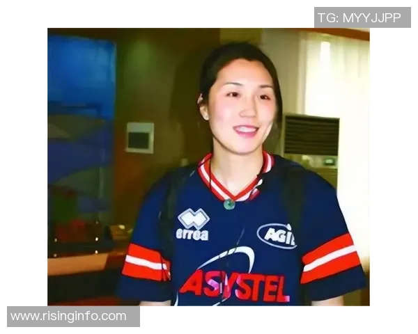 李丽专访：从青涩少女到排球明星的奋斗与成长之路